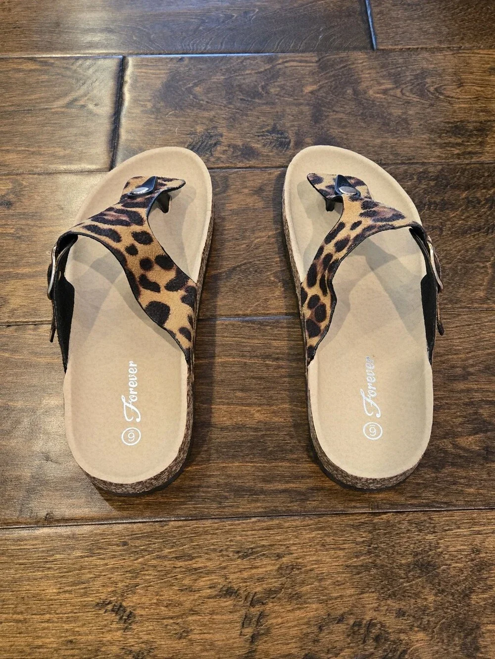 NWT Forever Sandals Size 6 Leopard Print - Picture 3 of 7